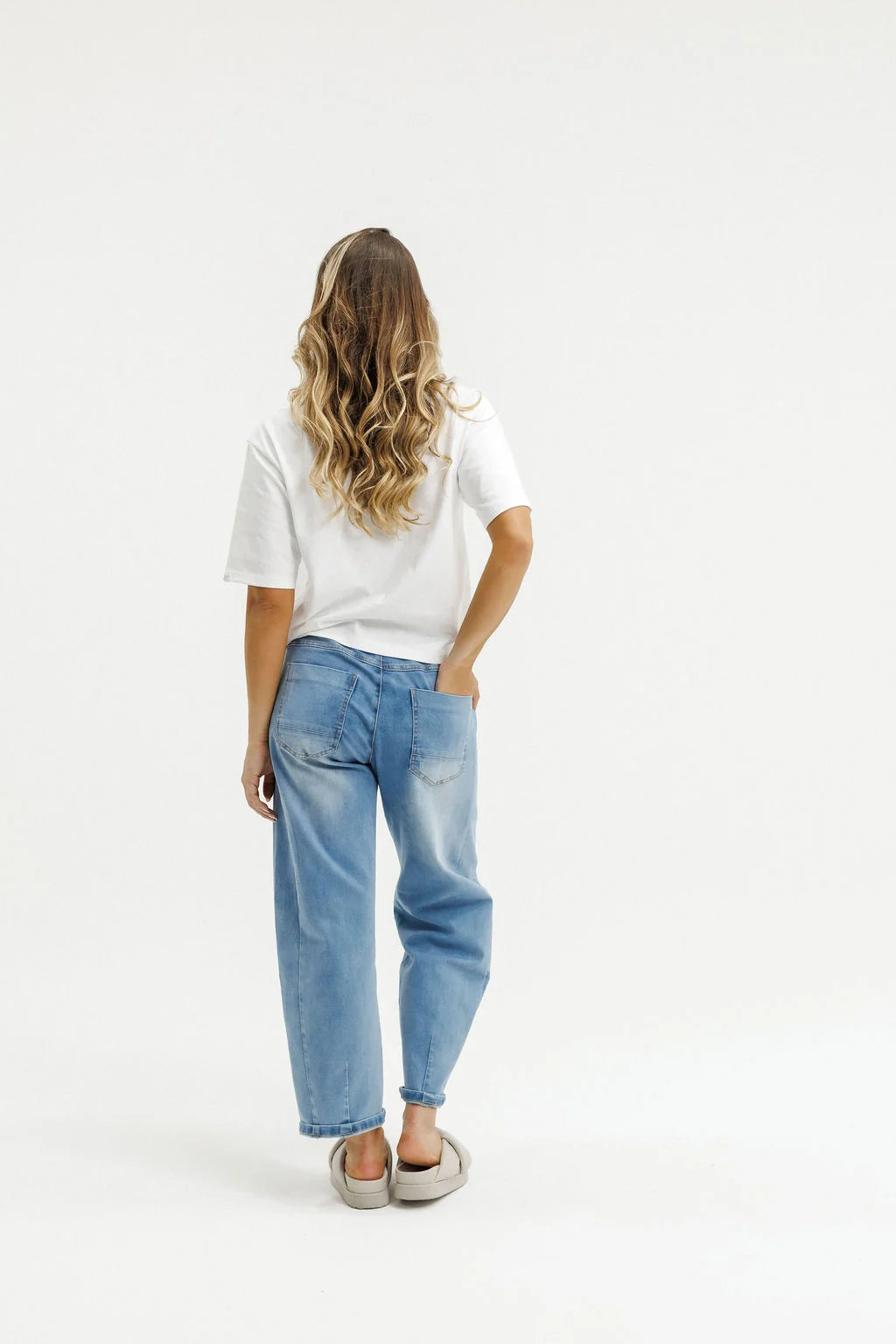 Homelee Barrel Jeans