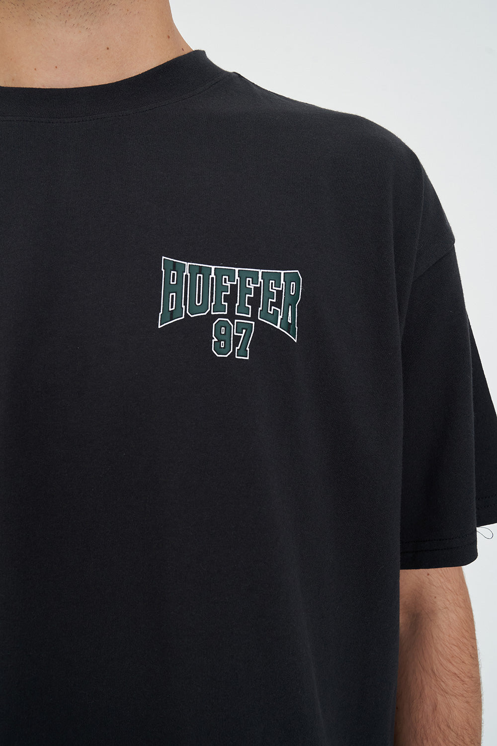 Huffer Block Tee 220/Attain