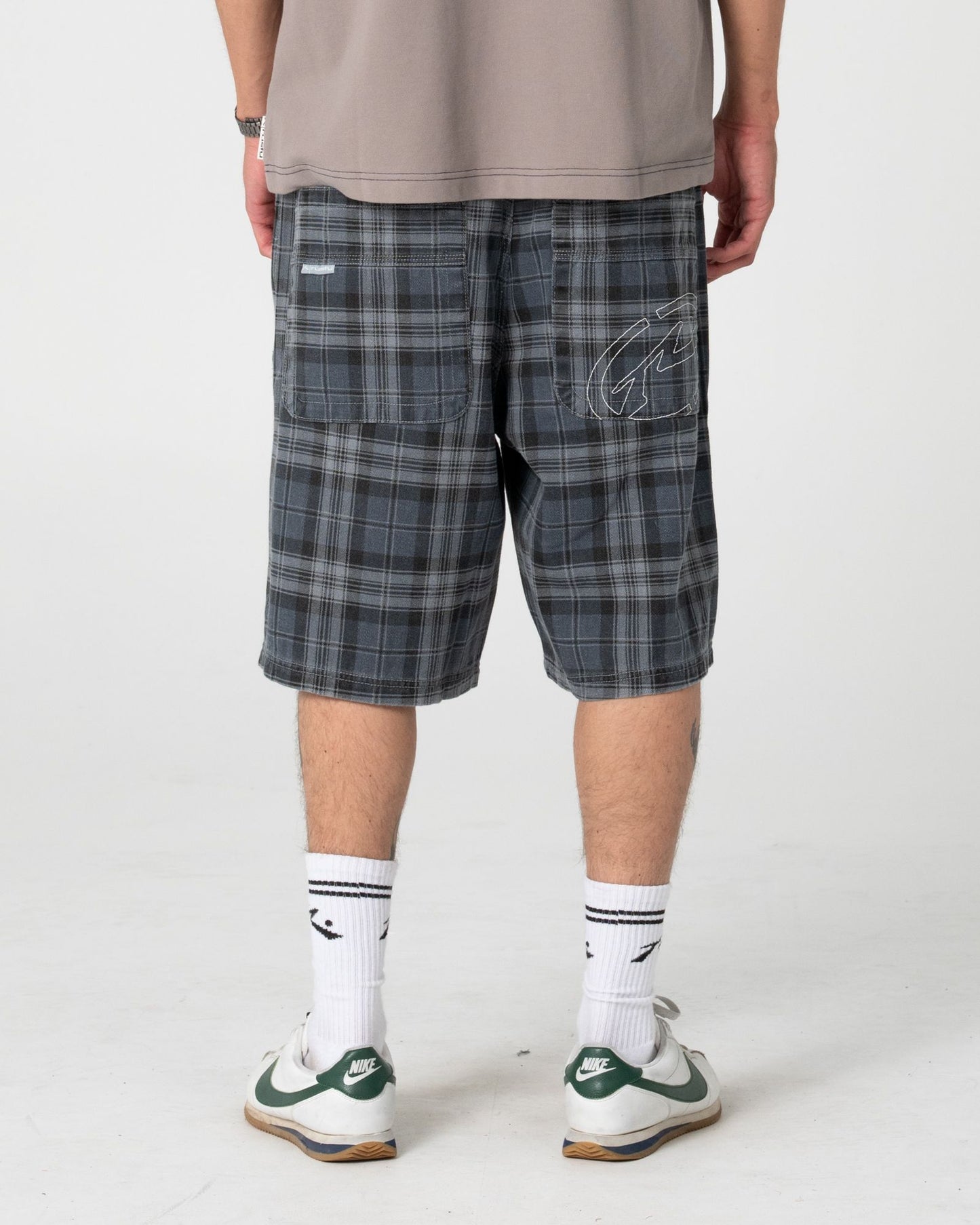 Rusty X-Press Plaid Short